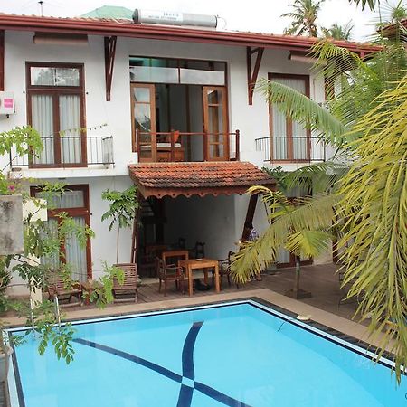 Villa Kapuru Negombo Extérieur photo