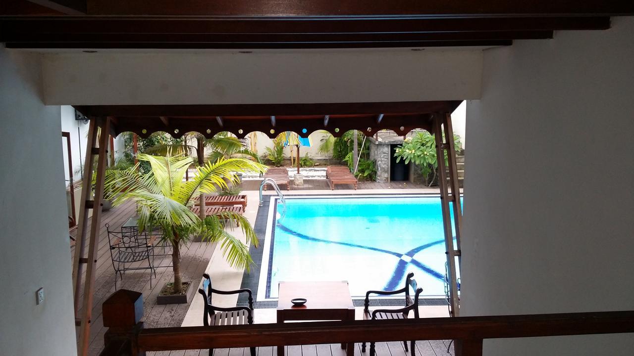 Villa Kapuru Negombo Extérieur photo