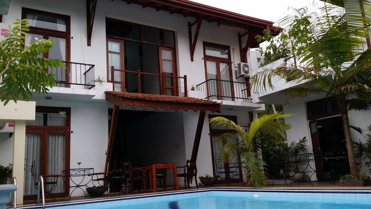 Villa Kapuru Negombo Extérieur photo