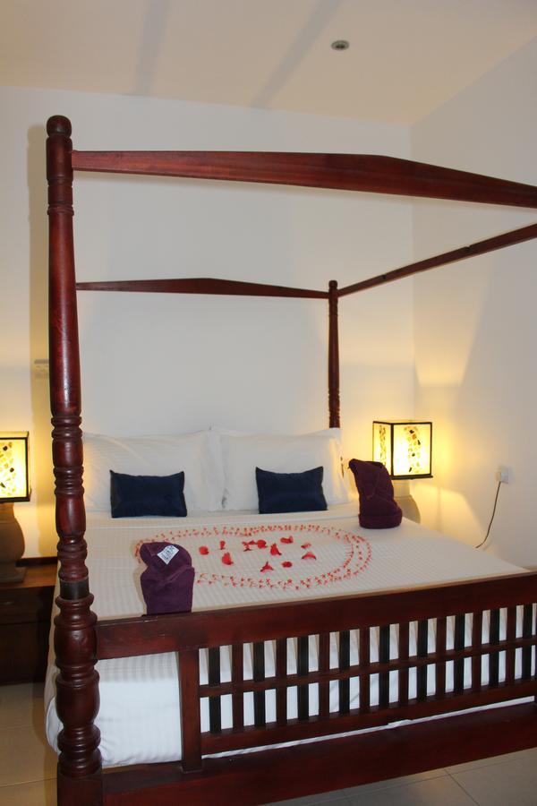 Villa Kapuru Negombo Extérieur photo